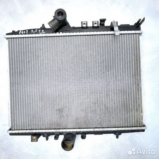 Пежо 607 Радиатор охлаждения