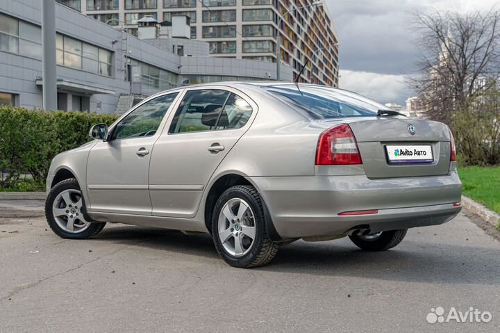 Skoda Octavia 1.8 AT, 2012, 93 000 км