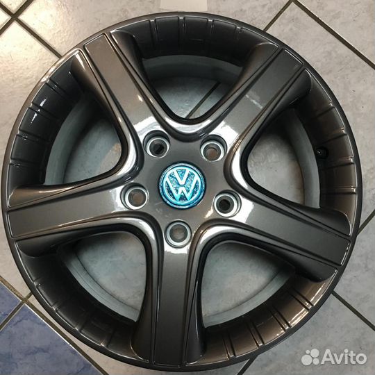 Диск на volkswagen multivan r16