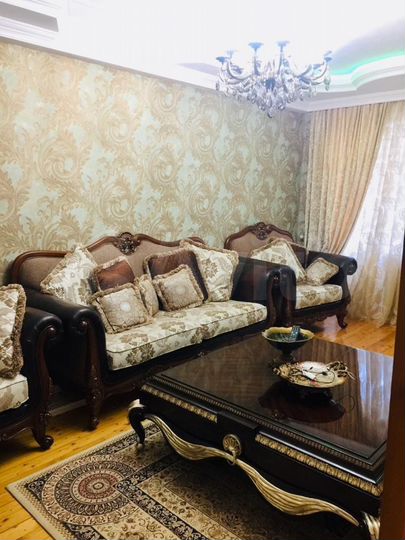 2-к. квартира, 65 м², 1/9 эт.
