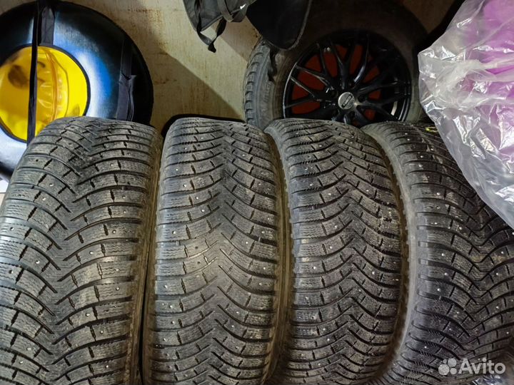 Michelin Latitude X-Ice 235/55 R19 105T