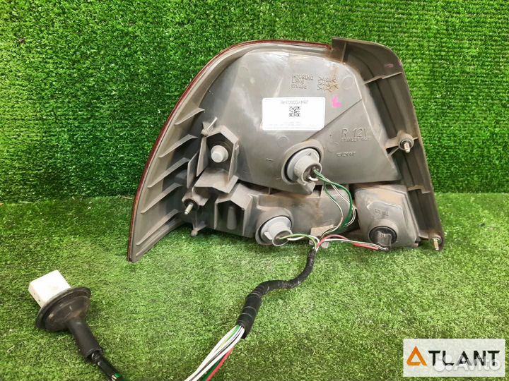 Фонарь задний правый toyota sprinter