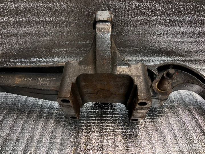 Кронштейн пневморессоры задний левый Man Tga