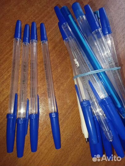 Пустые корпуса от шариковых ручек