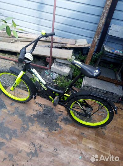 Детский велосипед 18