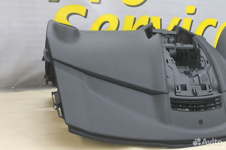 Торпедо Fora Fiesta панель приборов