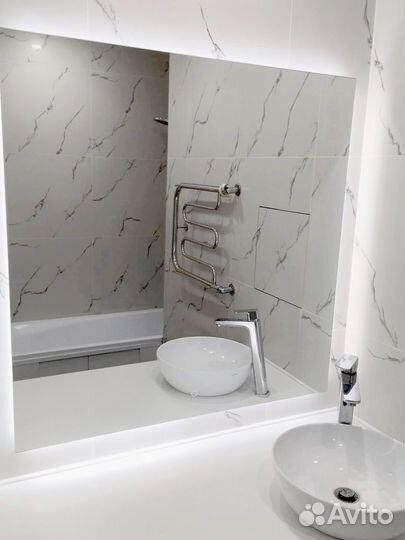 Зеркало с лед подсветкой