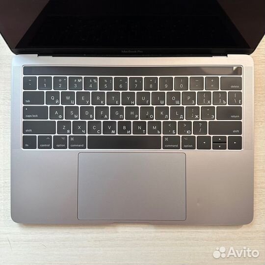 MacBook Pro 13 с Touch Bar