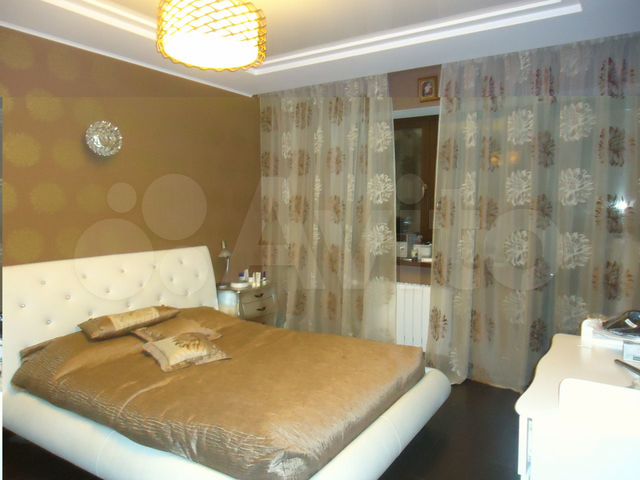 3-к квартира, 92 м², 8/9 эт.