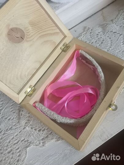 Украшение на шею