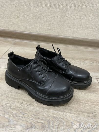 Лоферы женские