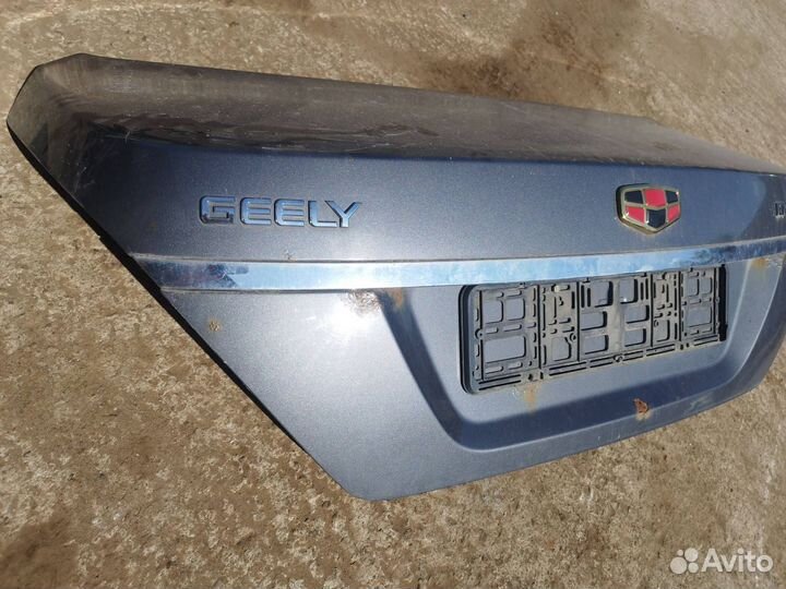Крышка (дверь) багажника Geely Emgrand EC7 FE1