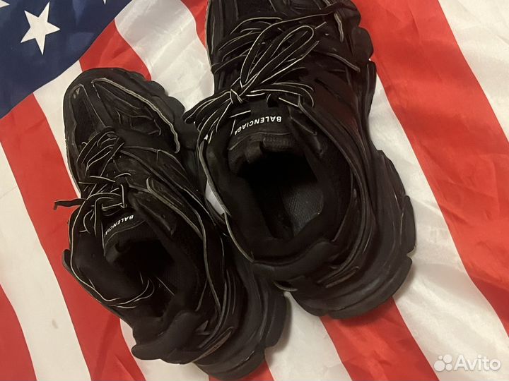 Кроссовки balenciaga track legit