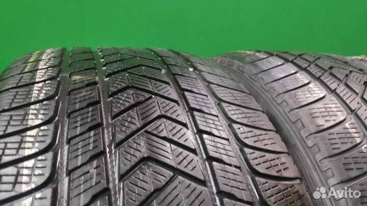 Pirelli Scorpion Winter 285/35 R22 106V