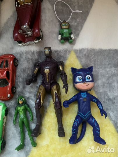 Игрушки для мальчика пакетом