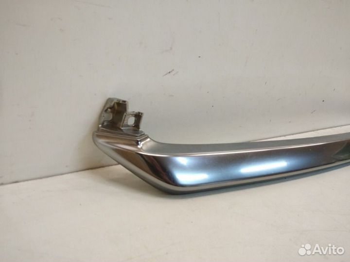 Молдинг решетки радиатора передний Lexus Rx 4