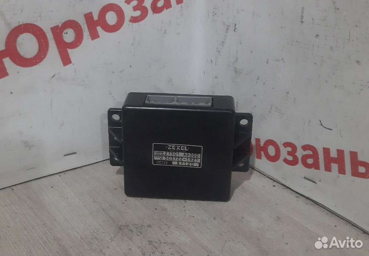 Блок управления задним климатом Nissan Presage