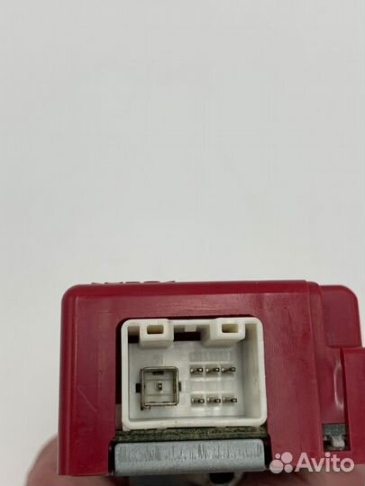 Блок управления дверьми lexus GS