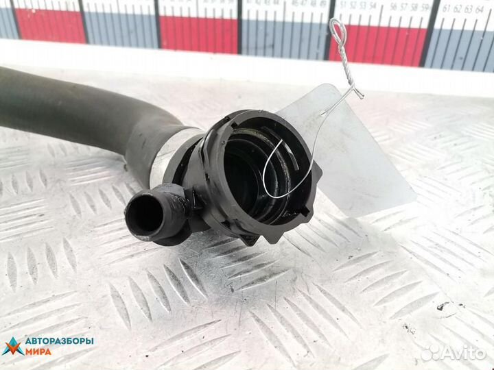 Патрубок радиатора BMW 3 E90/E91/E92/E93 2005