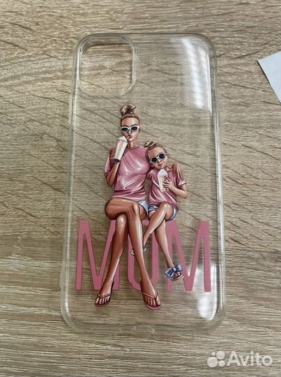 Чехол на iPhone 11