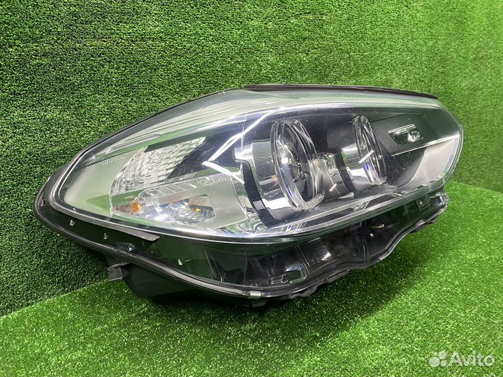 Светодиодная LED фара правая BMW X3 G01 X4 G02