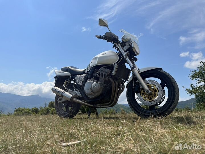 Honda cb400sf