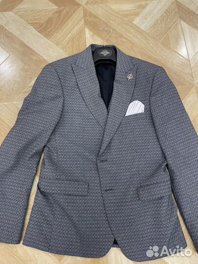 Мужской смокинг