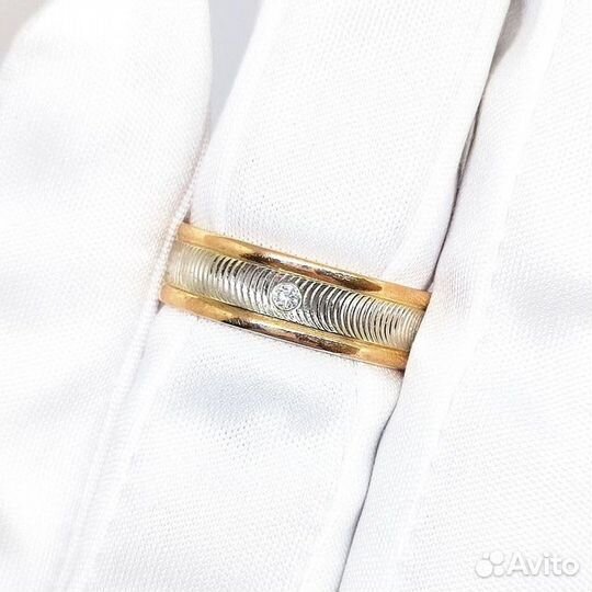 Золотое обручальное кольцо с бриллиантом 0р