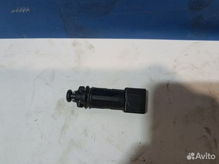 Датчик тормоза Renault Logan 1 седан 1.4 K7J710