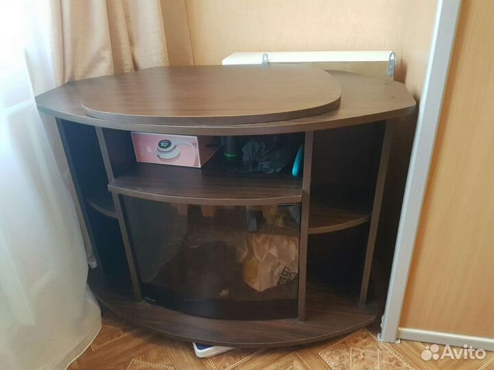Тумба под телевизор