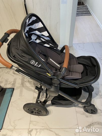 Коляска-трансформер Happy Baby Mommer