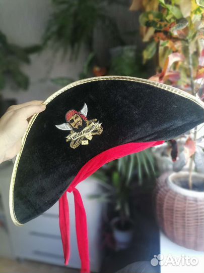 Пиратская шляпа