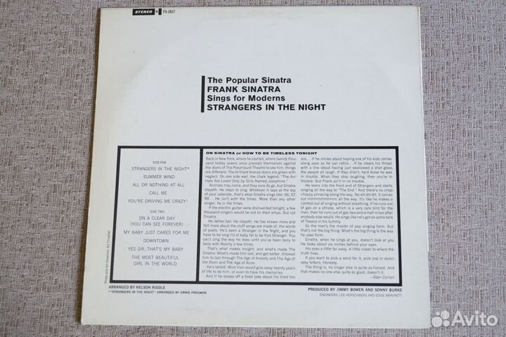 LP Frank Sinatra – Strangers In The Night (1966)