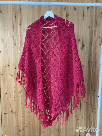 Шаль вязаная