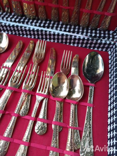 Набор столовых приборов Италия