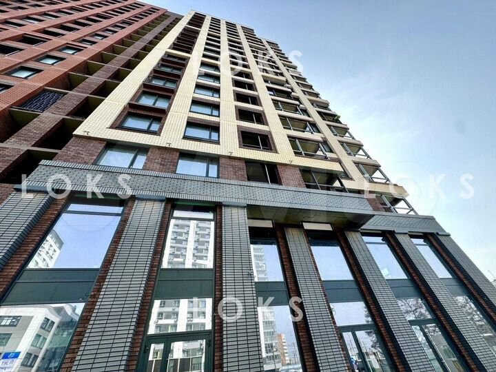 В новом ЖК под офис, стоматологию 283 м²