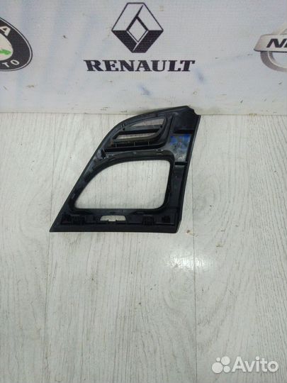 Накладка на торпедо renault fluence Лев