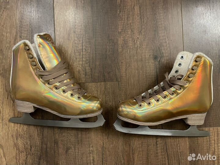 Коньки фигурные Blaze