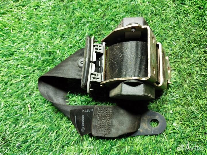 Ремень безопасности Renault Logan