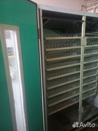 Клетки для бройлеров,перепелов новые,инкубатор