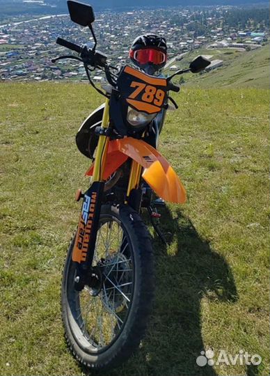 Мотоцикл эндуро Motoland Blazer 250 Enduro