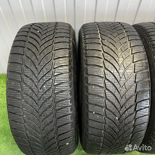 Goodyear UltraGrip Ice 2 235/45 R18 98T