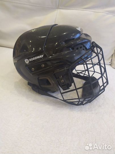 Шлем хоккейный детский м