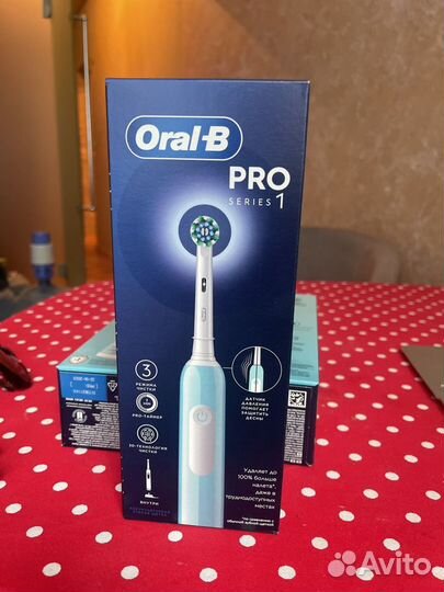 Зубная щётка электрическая Oral-b Pro Series 1