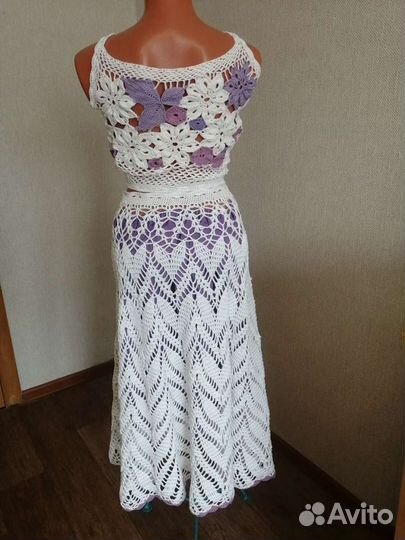 Юбка и топ вязаные крючком