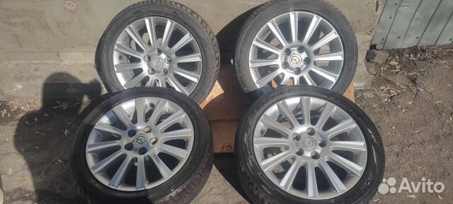 Yokohama BluEarth AE01 205/50 R17