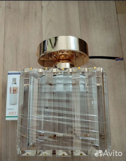 Светильник потолочный