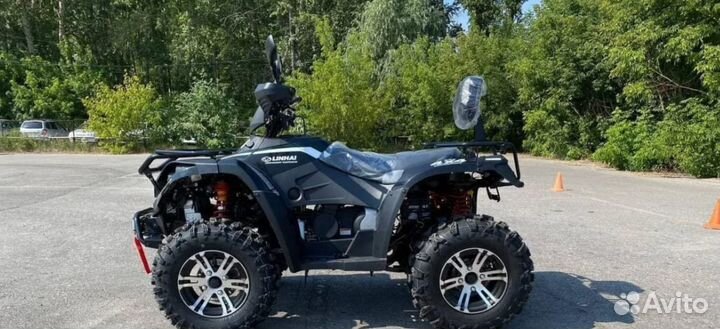 Квадроцикл Linhai Yamaha D 300 4WD черный