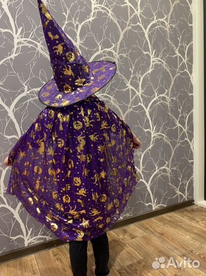 «Плащ волшебника» на прокат