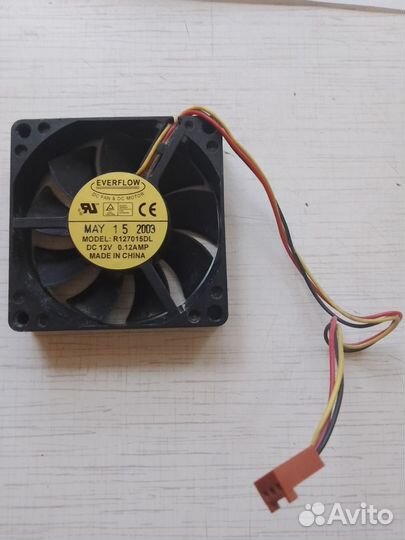 Вентилятор GlacialTech R127015DL